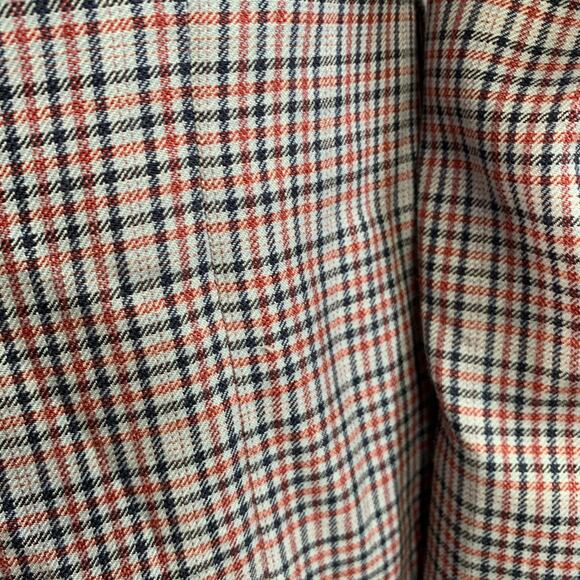 BLACK FLEECE Size 42 Regular Grey Red Black Plaid Sport Coat - Picture 6 of 13